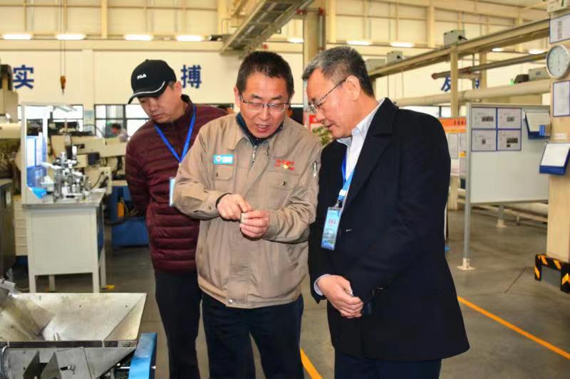 產(chǎn)教融合共促發(fā)展——蘭州理工大學機電工程學院院長安宗文一行赴甘肅海林中科科技股份考察調(diào)研